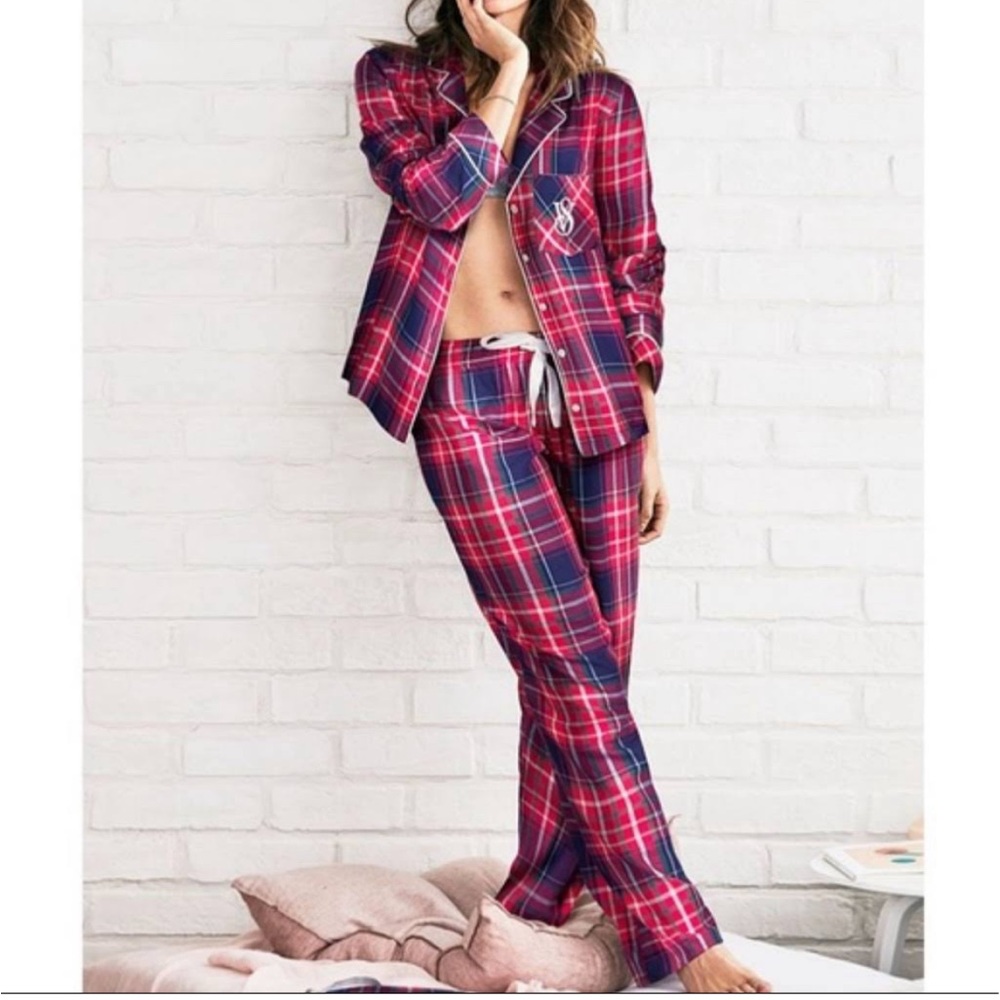 Plaid flannel pajamas Victoria’s Secret Small set